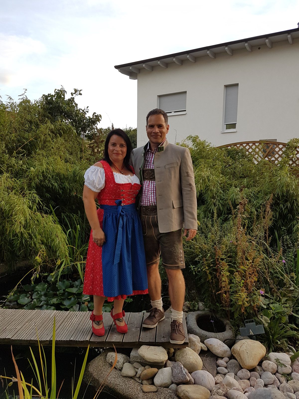 Mag. Katharina und Reinhard Bauer in Tracht